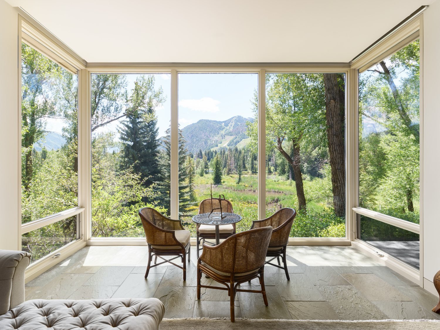 An Aspen Mountain home for all seasons